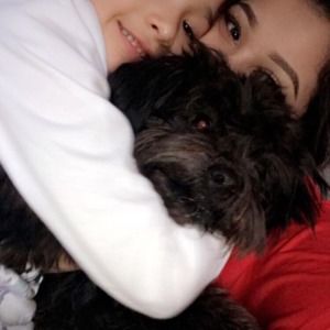 Meet your Posher, Elizabeth